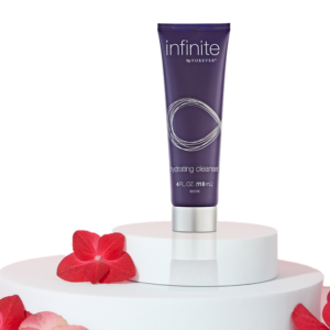 infinite by Forever™ hydrating cleanser